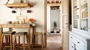 Dining - Tuscan rustic house with exclusive private garden (Montemagno)