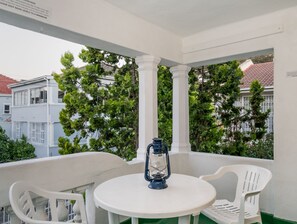 Familie villa, 4 slaapkamers | Balkon