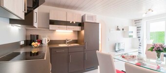 Apartment - Gästehaus Haselwanter- Wi-Fi and Schidepot Free