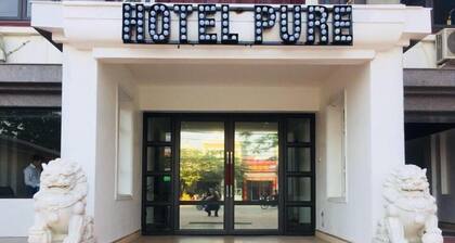 Hotel Pure