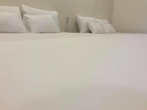 Family Room, City View | Desk, free WiFi - Hotel Pure (Hai Phong)