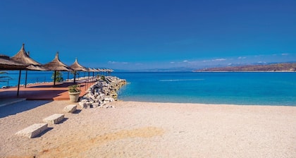 Wunderschöne Wohnung in Njivice mit.