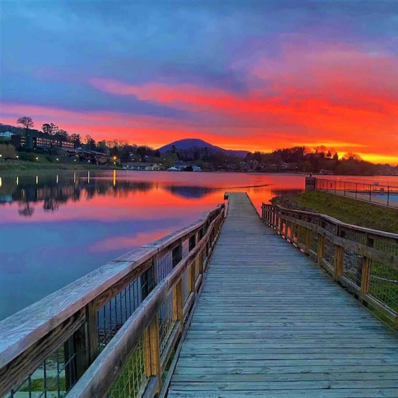 Lone Star Retreat # 1-10 min to Waynesville & BR Pkwy-25 min to Biltmore Estate