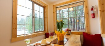 Mazama Mountain Hideaway is waiting to be your basecamp for fun! Now with A/C!