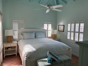 2 bedrooms, in-room safe, iron/ironing board, free WiFi