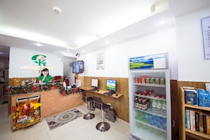 Khu sảnh