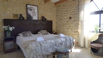 9 chambres, literie de qualité supérieure, matelas Select Comfort