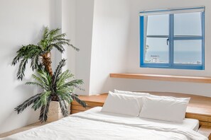 Double Room, Ocean View | View from room - White Lighthouse B&B (Liuqiu)