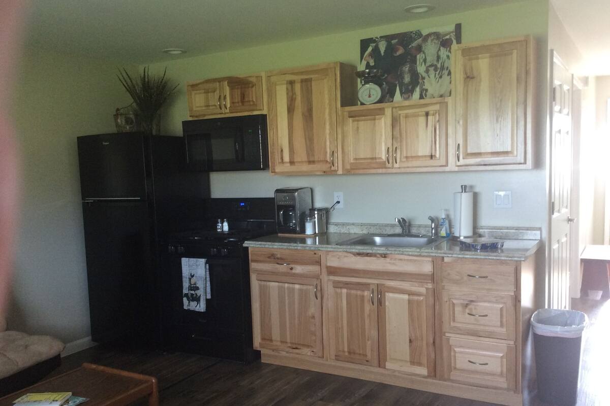 G Loomis  | Private kitchen