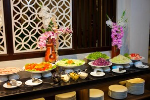 Buffet - Lacasa Sapa Hotel (Sa Pa)