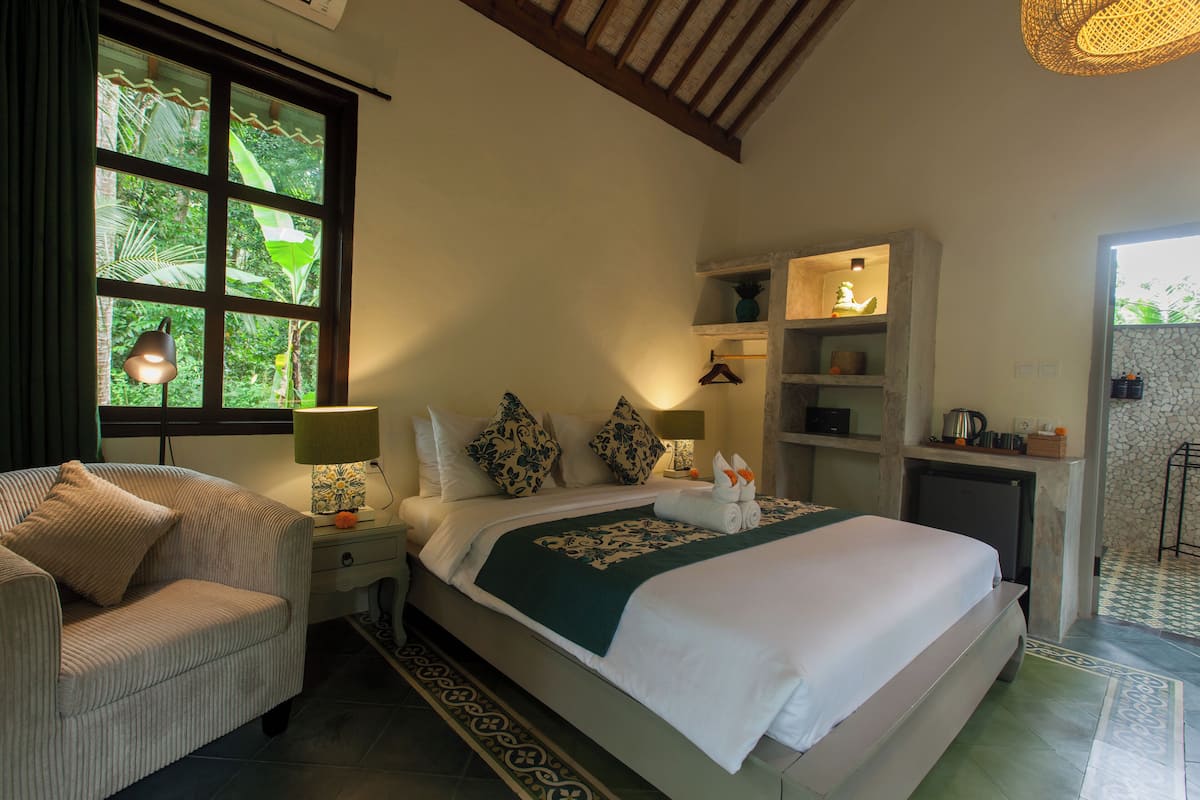 Yoga Bungalow | Free WiFi, bed sheets