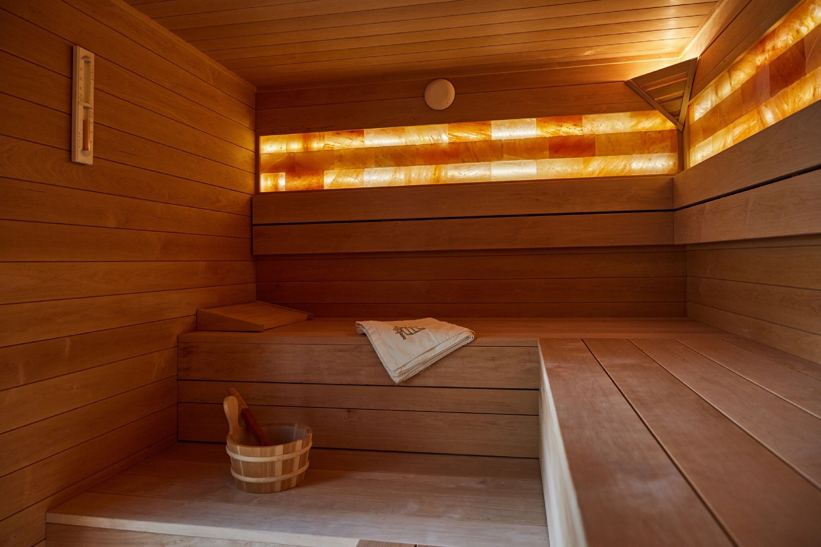 Phòng xông hơi sauna