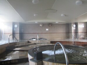 Hot springs - Tsurusaki Hotel (Oita)