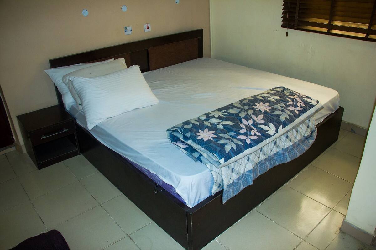 Royal-sviitti | Työpöytä