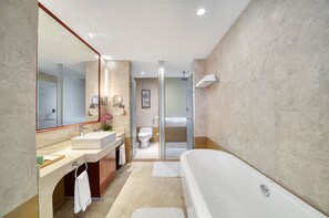 Courtyard Suite | Bathroom | Shower, hair dryer, bathrobes, slippers