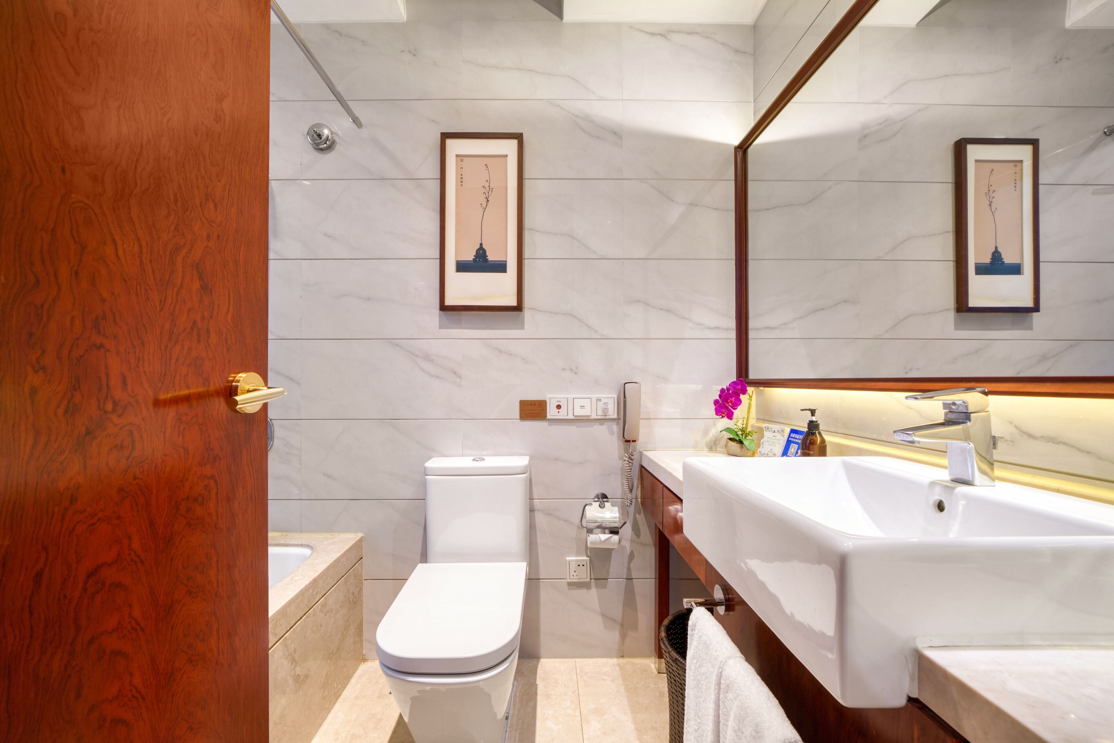 family room | bathroom | shower, hair dryer, bathrobes, slippers