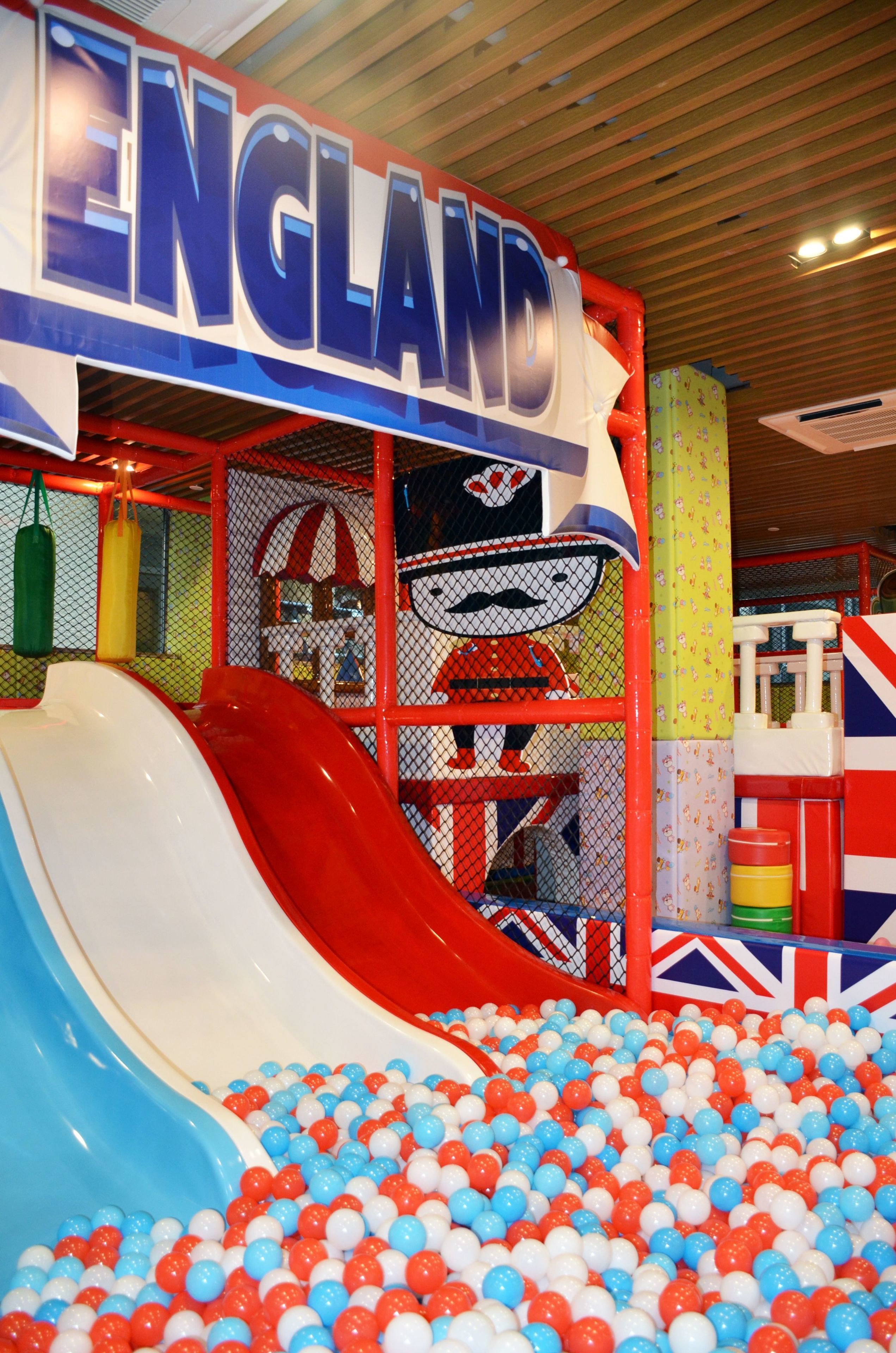 children’s play area – indoor