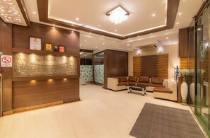 Reception - Hotel Sawood International (Kolkata)