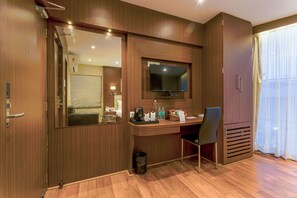 Standard Double Room, 1 Bedroom, Smoking, Refrigerator | Soundproofing, rollaway beds, free WiFi