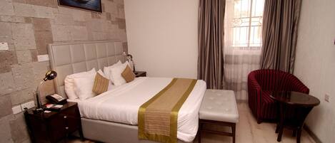 Deluxe dubbelrum - 1 kingsize-säng | Sängtillbehör av högsta kvalitet