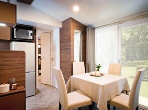 In-room dining - Chalets Eureka & Bloemenduin Koksijde (Koksijde)