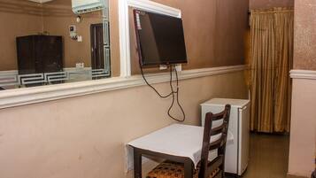 Premium bedding, desk, laptop workspace, bed sheets