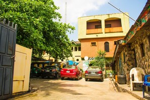 Entrada de la propiedad