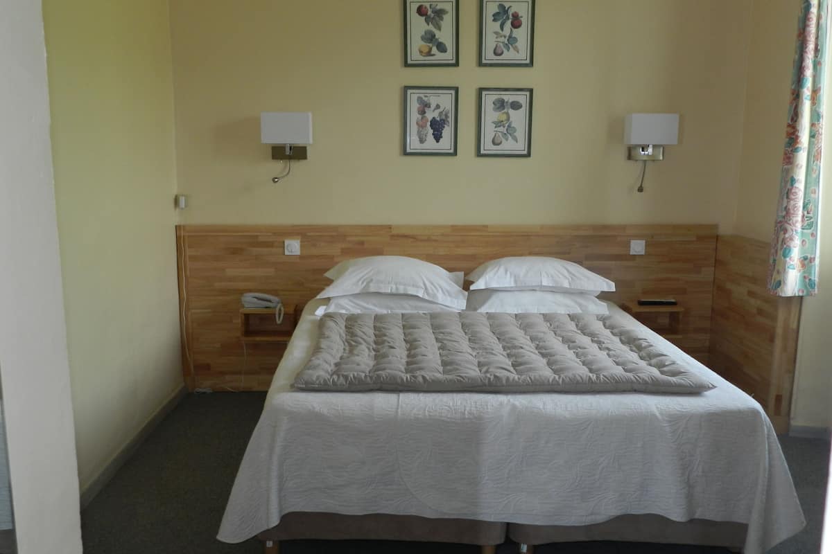 Chambre Twin CÎté Route | Coffres-forts dans les chambres, chambres insonorisées
