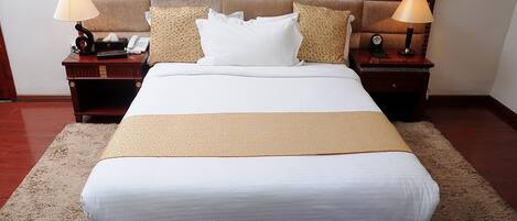 In-room safe, free WiFi, bed sheets