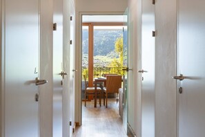 Standard-Apartment | Wohnbereich | Flachbildfernseher, DVD-Player