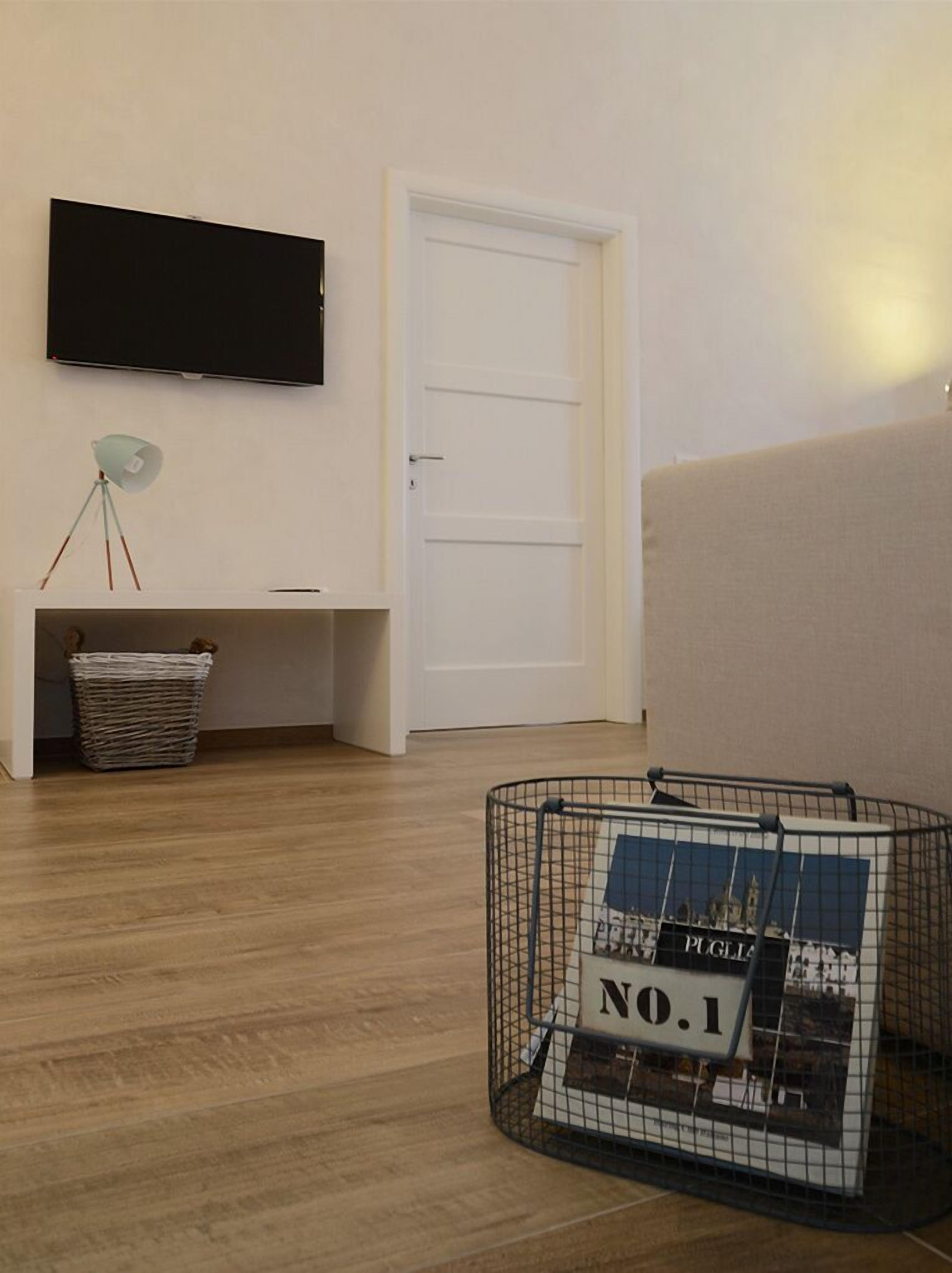 Suite, Balcony | Room amenity