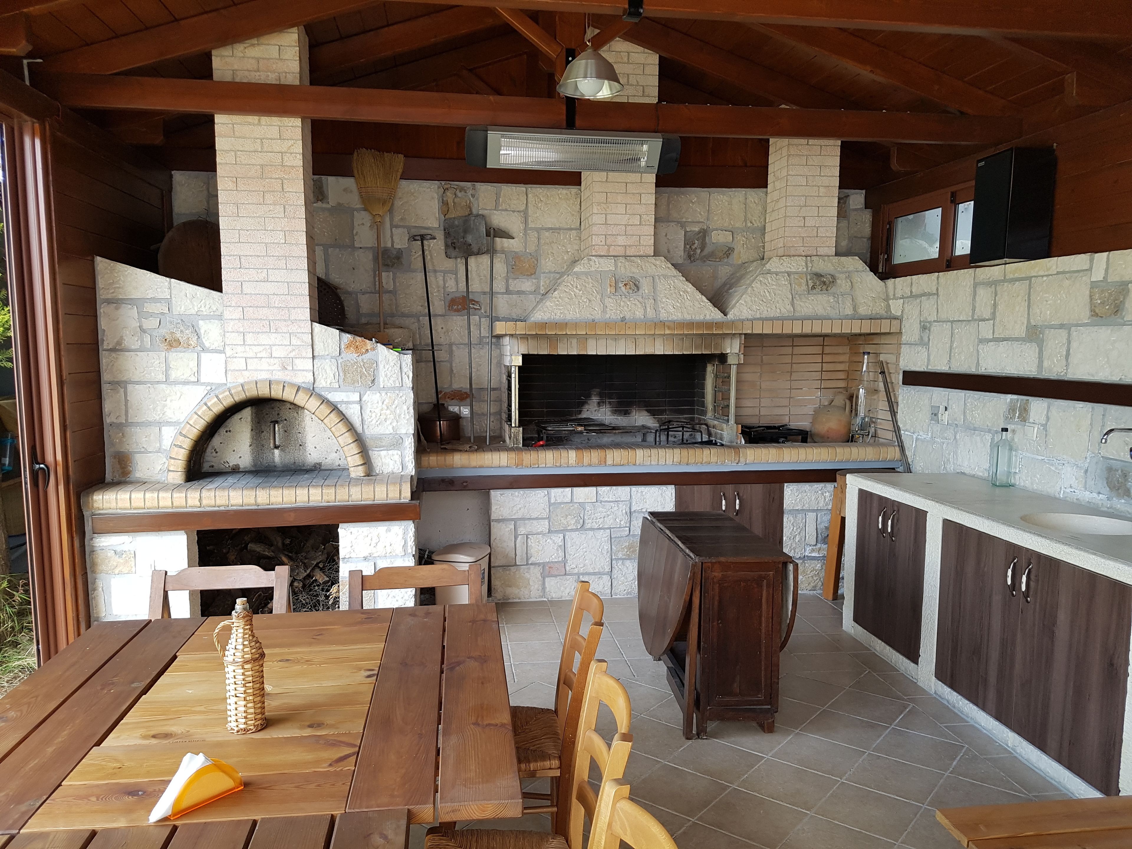 Aire de pique-nique/barbecue