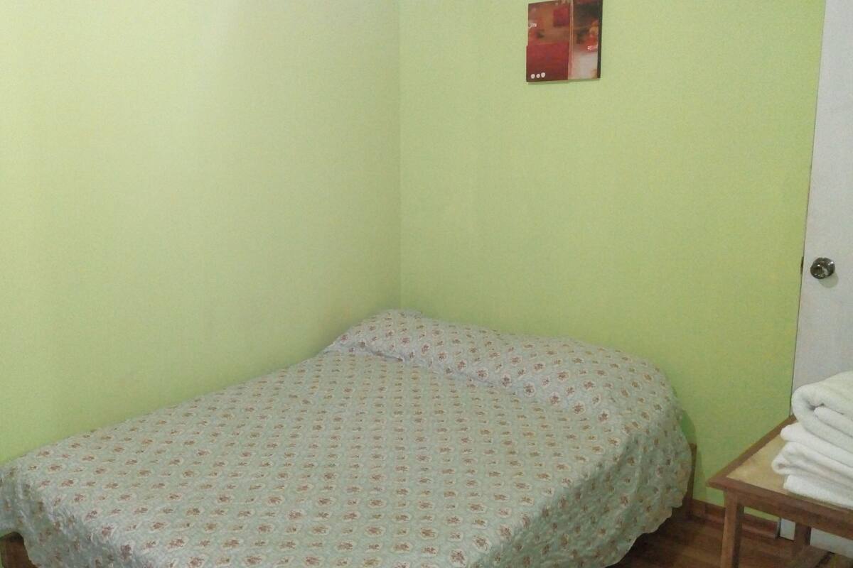 Familiekamer, 1 slaapkamer, koelkast | 2 slaapkamers, gratis wifi, beddengoed
