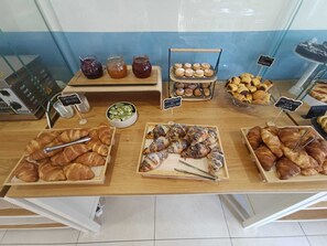 Daily buffet breakfast for a fee - Hotel Berenice Rimini Mare (Rimini)