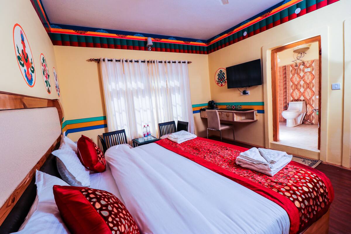 Phòng Deluxe | Bàn, truy cập Internet không dây miễn phí