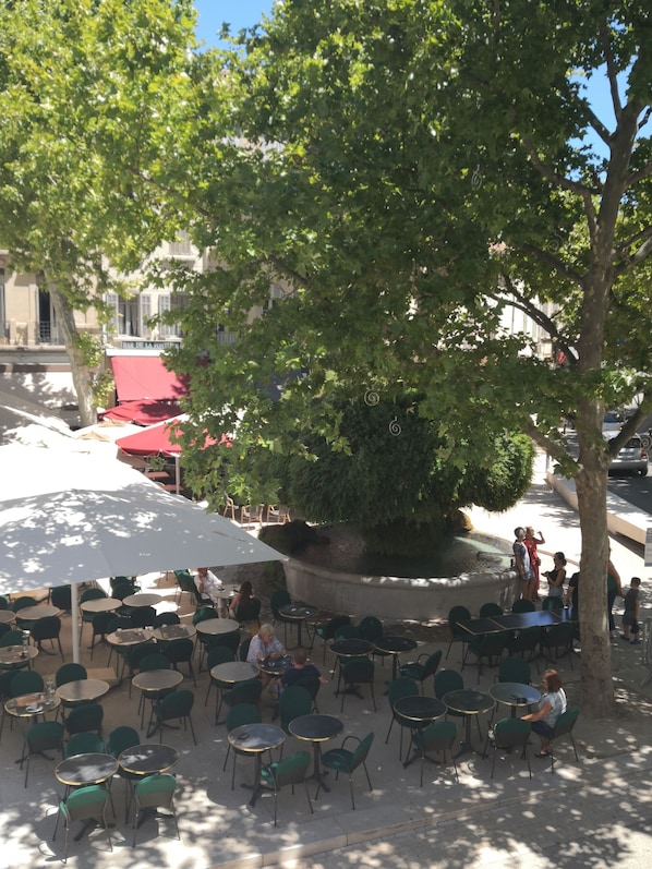 Vue sur la ville depuis l’hébergement