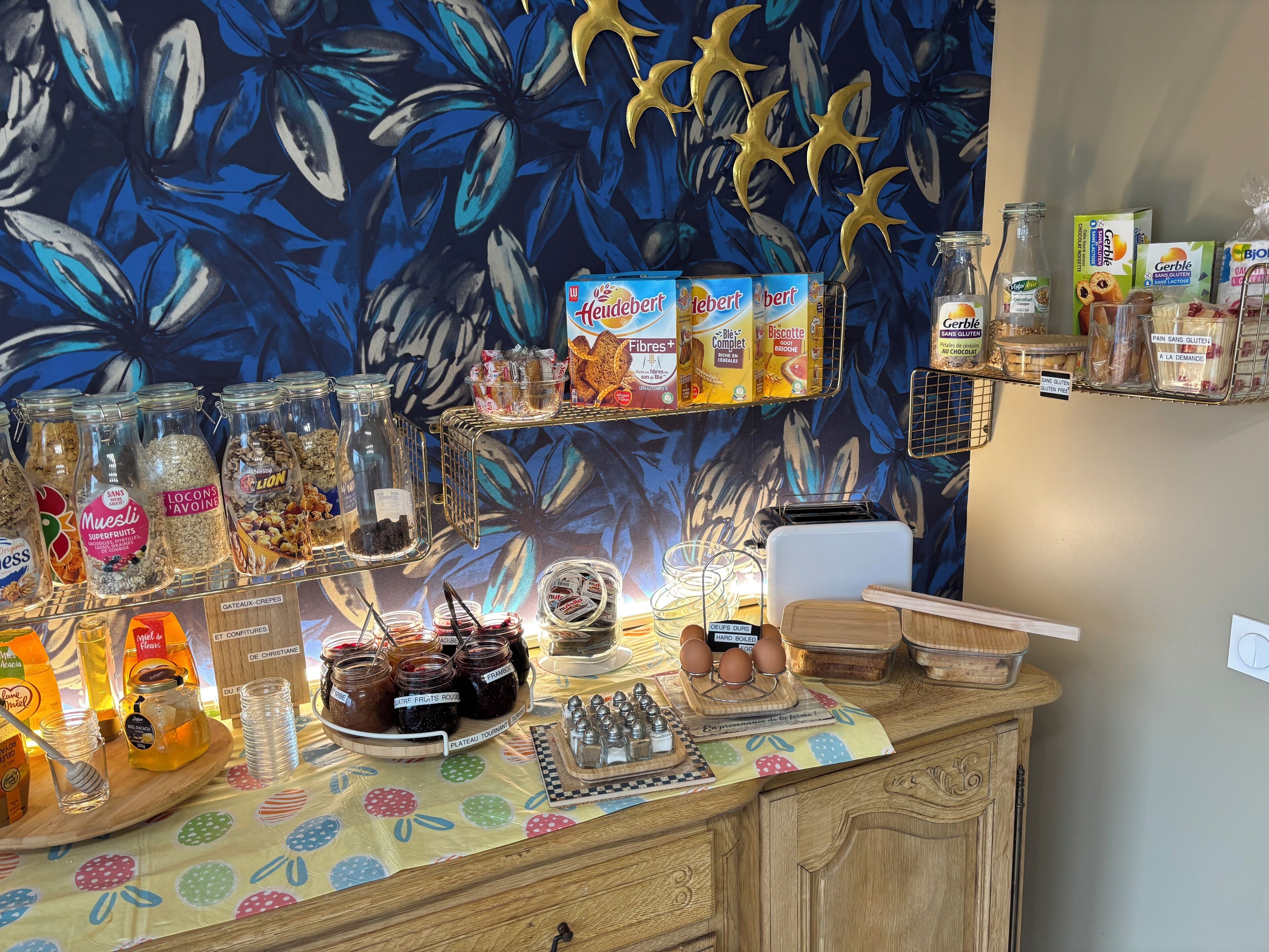 daily buffet breakfast (eur 13.50 per person)