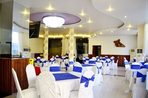 Breakfast area - Hong Ngoc Hotel (Tuy Hoa)