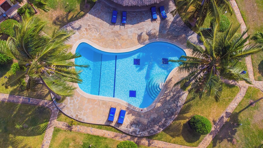 Doric Cottages Diani