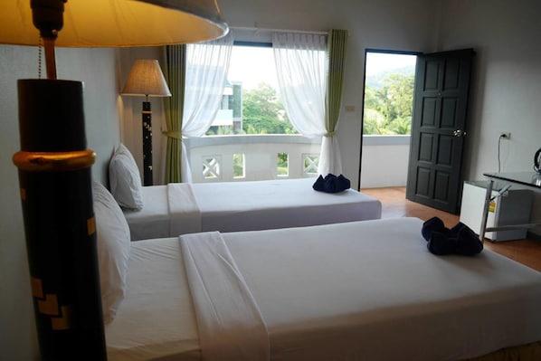 Standard Twin Room | Blackout drapes, rollaway beds, free WiFi