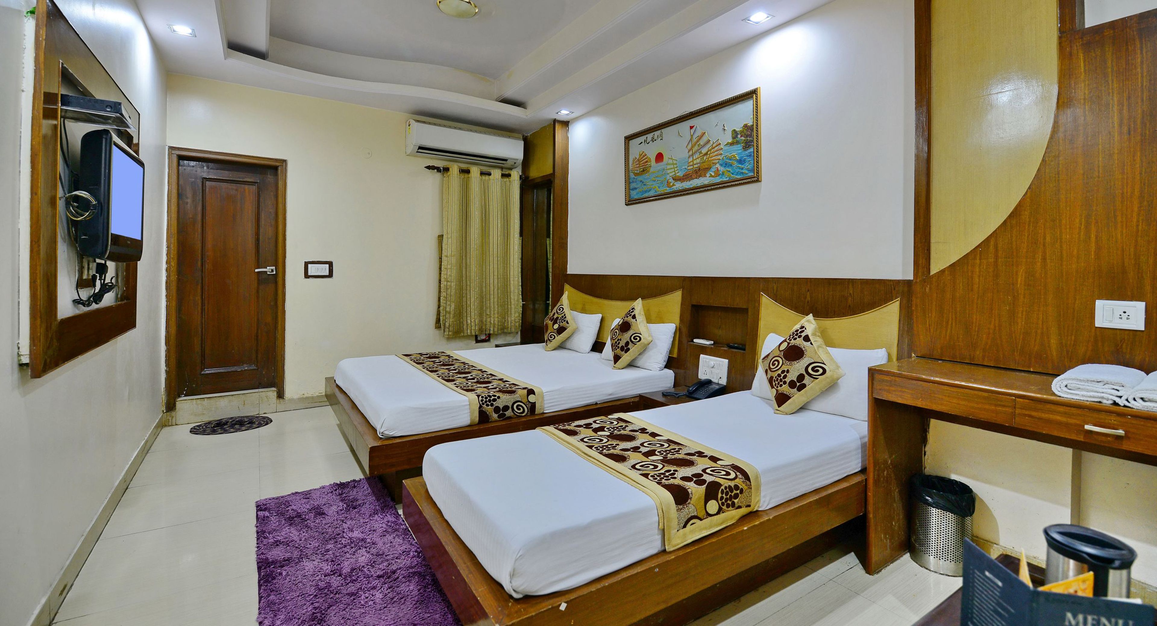Foto - Hotel Sai International - 5 Mints Walk From New Delhi Railway Station And Connaught Place