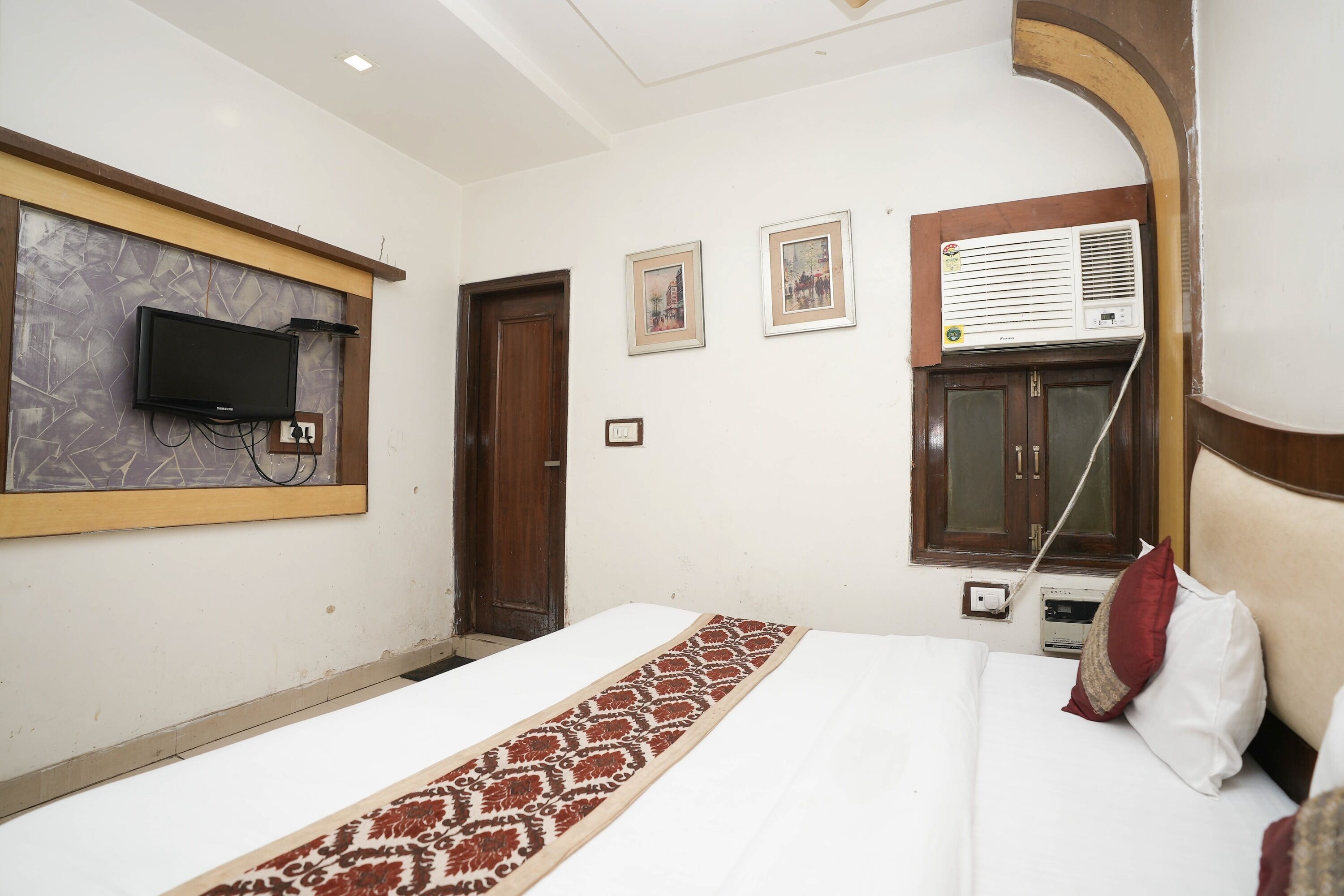Foto - Hotel Sai International - 5 Mints Walk From New Delhi Railway Station And Connaught Place