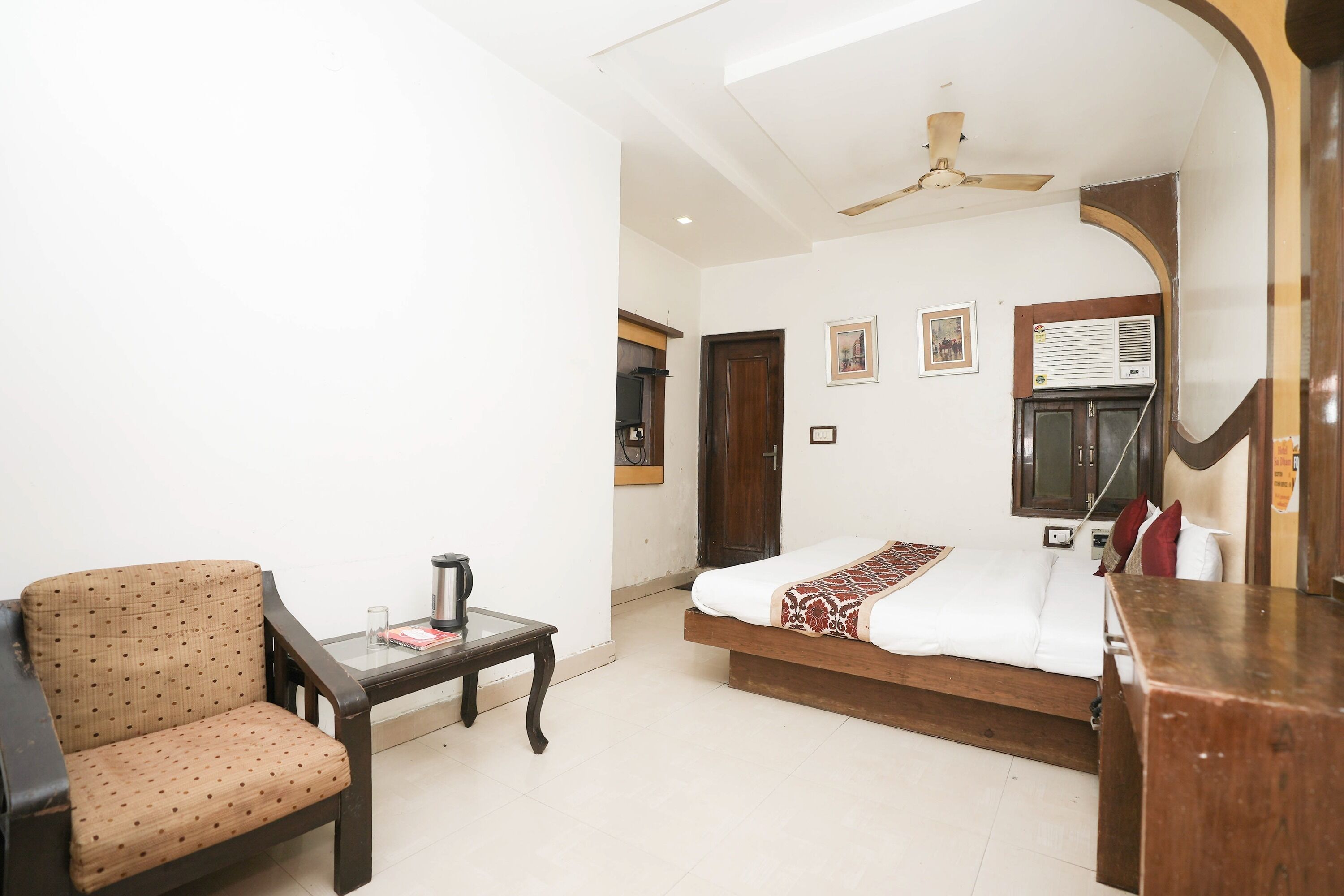 Foto - Hotel Sai International - 5 Mints Walk From New Delhi Railway Station And Connaught Place