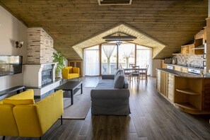 Design Apartment, 1 Bedroom | Living area | 30-inch LED TV with cable channels, TV - XOX Apart Hotel (Ula)