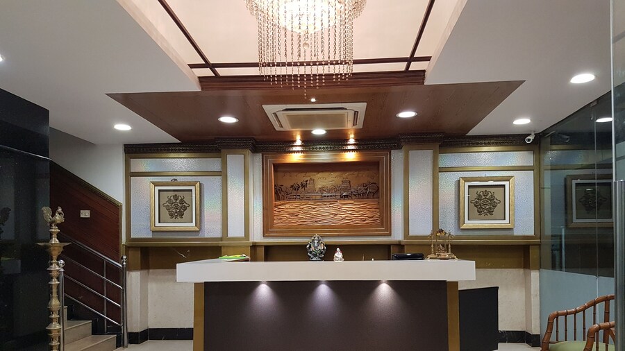 Hotel Subhalakshmi Palace