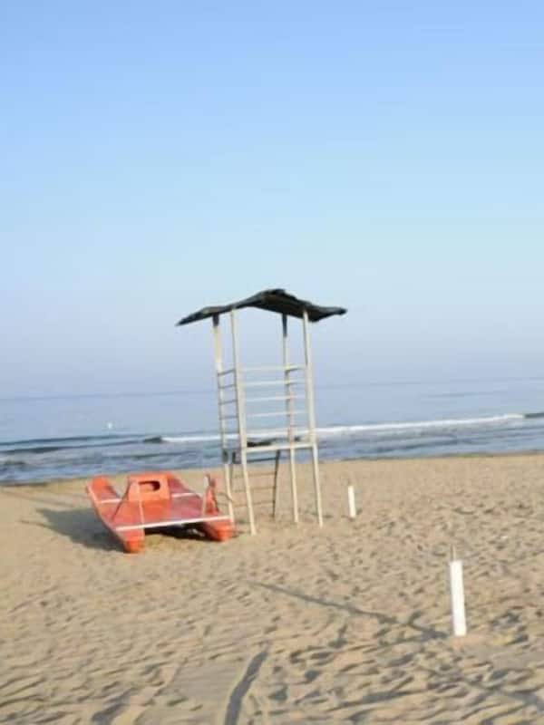 Private beach, sun-loungers, beach umbrellas, beach volleyball