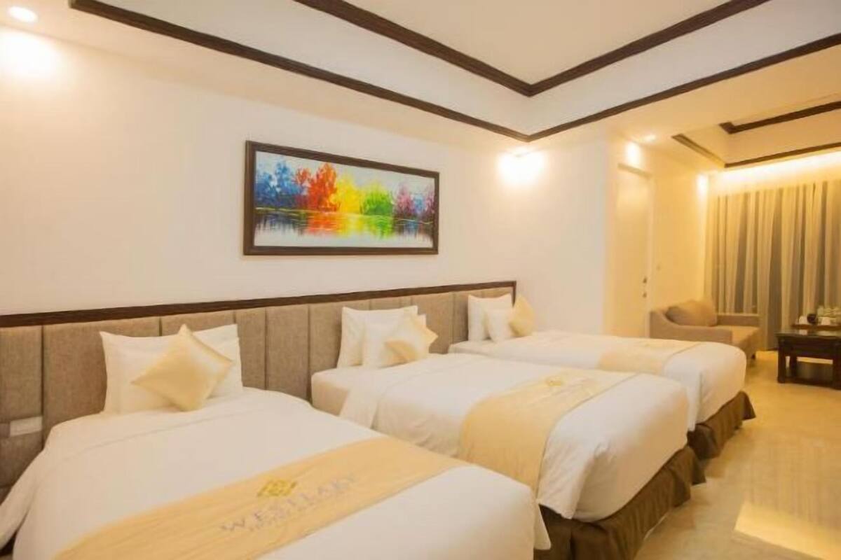 Minibar, in-room safe, soundproofing, iron/ironing board