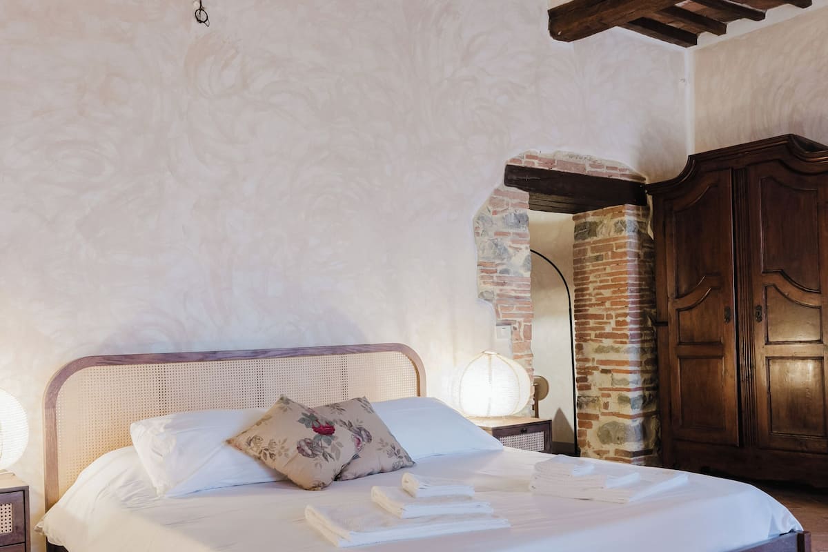 Suite estudio | Escritorio, wifi gratis, ropa de cama