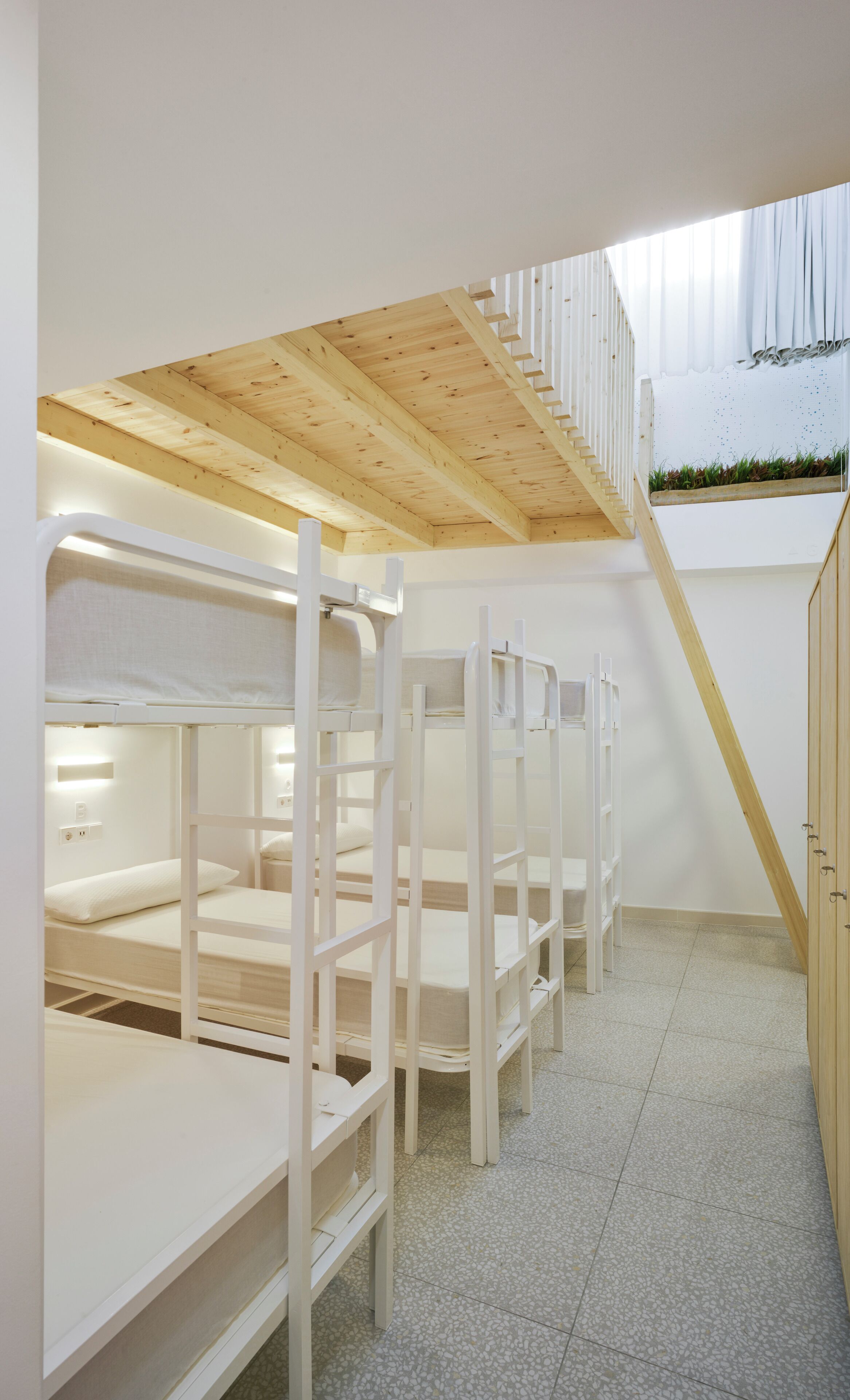 Hypo-allergenic bedding, soundproofing, iron/ironing board, free WiFi