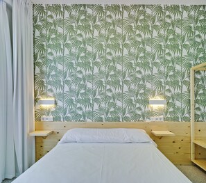 Room, 1 Double Bed, Tower | Hypo-allergenic bedding, soundproofing, iron/ironing board, free WiFi - Loop INN Hostel Cartagena (Cartagena)